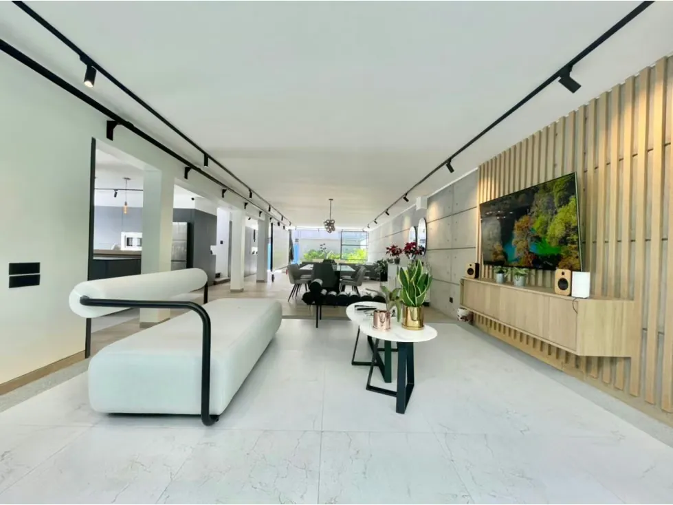 Se vende casa 450m² 3h+s∕4b+s∕3p en Los Palos Grandes - 8