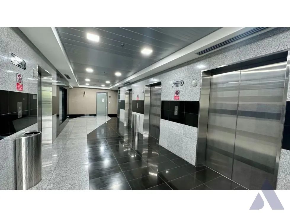 Alquilo oficina 106m2 Torre Xpress Macaracuay 3227 - 3