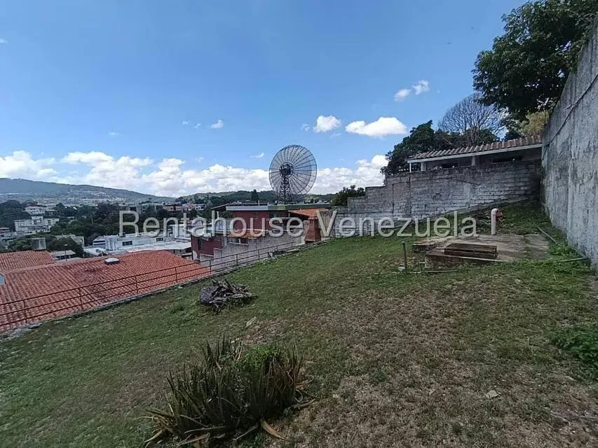 Casa (Multipes Niveles) en Venta en Cumbres de Curumo, Distrito Metropolitano - 22