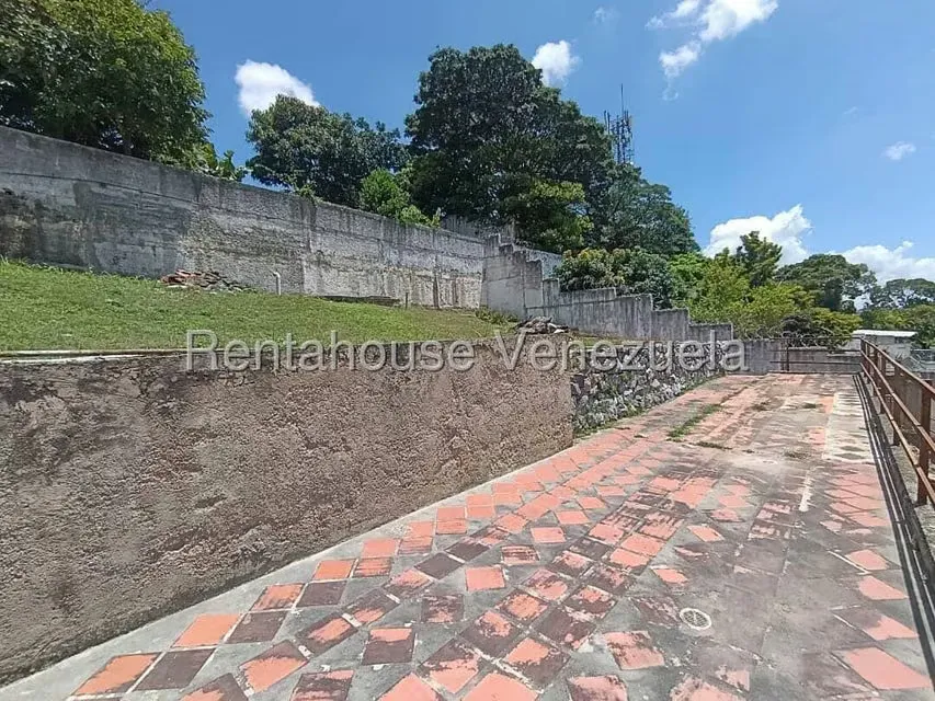 Casa (Multipes Niveles) en Venta en Cumbres de Curumo, Distrito Metropolitano - 43
