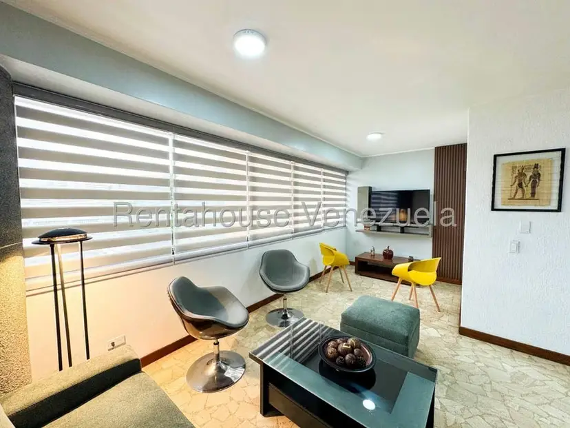Apartamento (1 Nivel) en Alquiler en El Rosal, Distrito Metropolitano