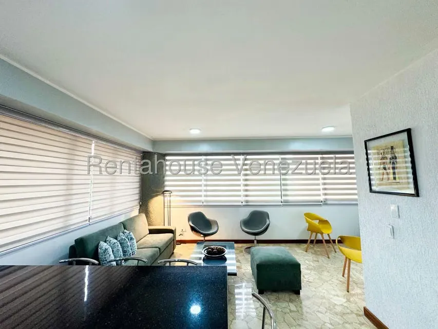 Apartamento (1 Nivel) en Alquiler en El Rosal, Distrito Metropolitano - 6
