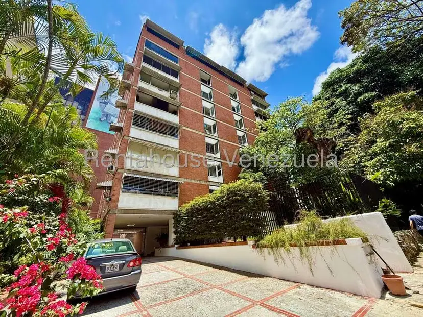 Apartamento (1 Nivel) en Venta en San Roman, Distrito Metropolitano