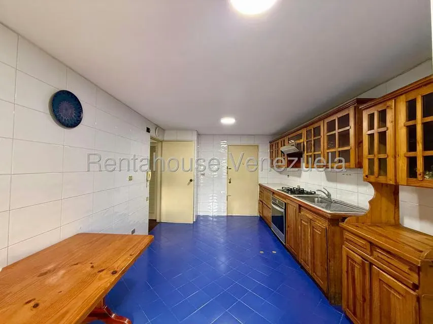 Apartamento (1 Nivel) en Venta en San Roman, Distrito Metropolitano - 17