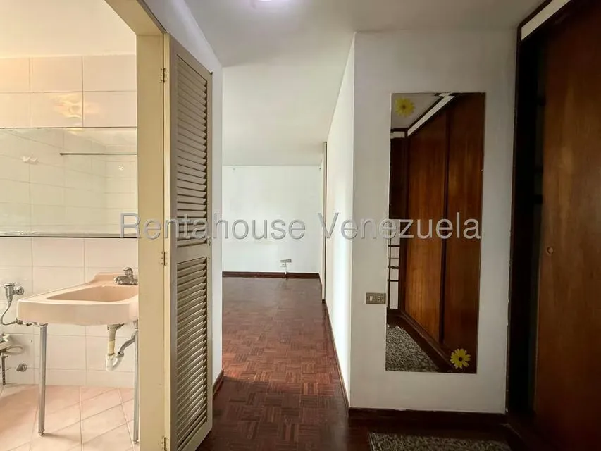 Apartamento (1 Nivel) en Venta en San Roman, Distrito Metropolitano - 20