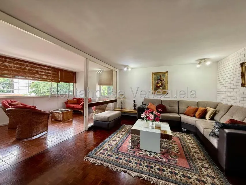 Apartamento (1 Nivel) en Venta en San Roman, Distrito Metropolitano - 4
