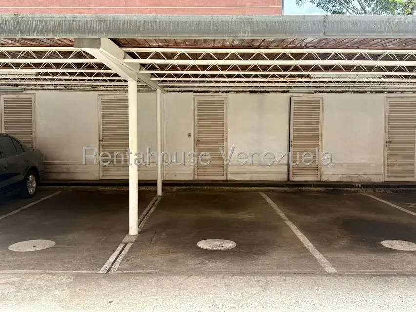 Apartamento (1 Nivel) en Venta en San Roman, Distrito Metropolitano - 38