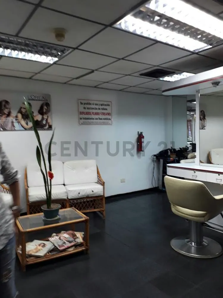 RCh - Local Comercial en Venta, ubicación estratégica CC Parque Humboldt - 4