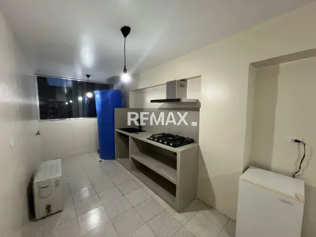 Alquiler de Apartamento El Marques, Av. Rómulo Gallegos - 5