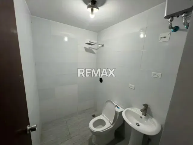 Alquiler de Apartamento El Marques, Av. Rómulo Gallegos - 8