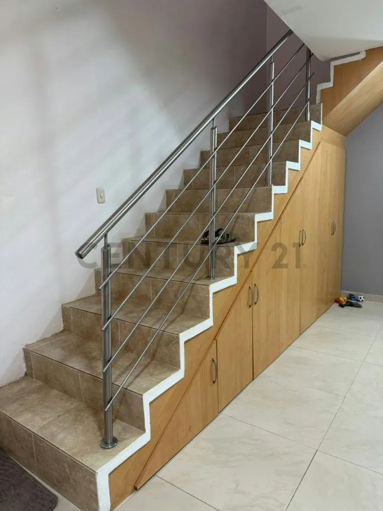 En venta Townhouse Chalet tipo americano en C.R. Agua Santa - 16