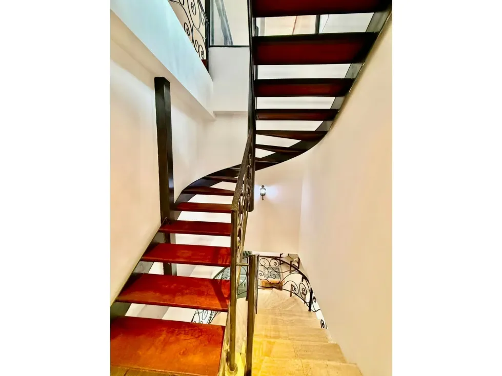 Se vende y/o alquila PH Triplex 270m2 4h/6b/2p El Rosal - 19