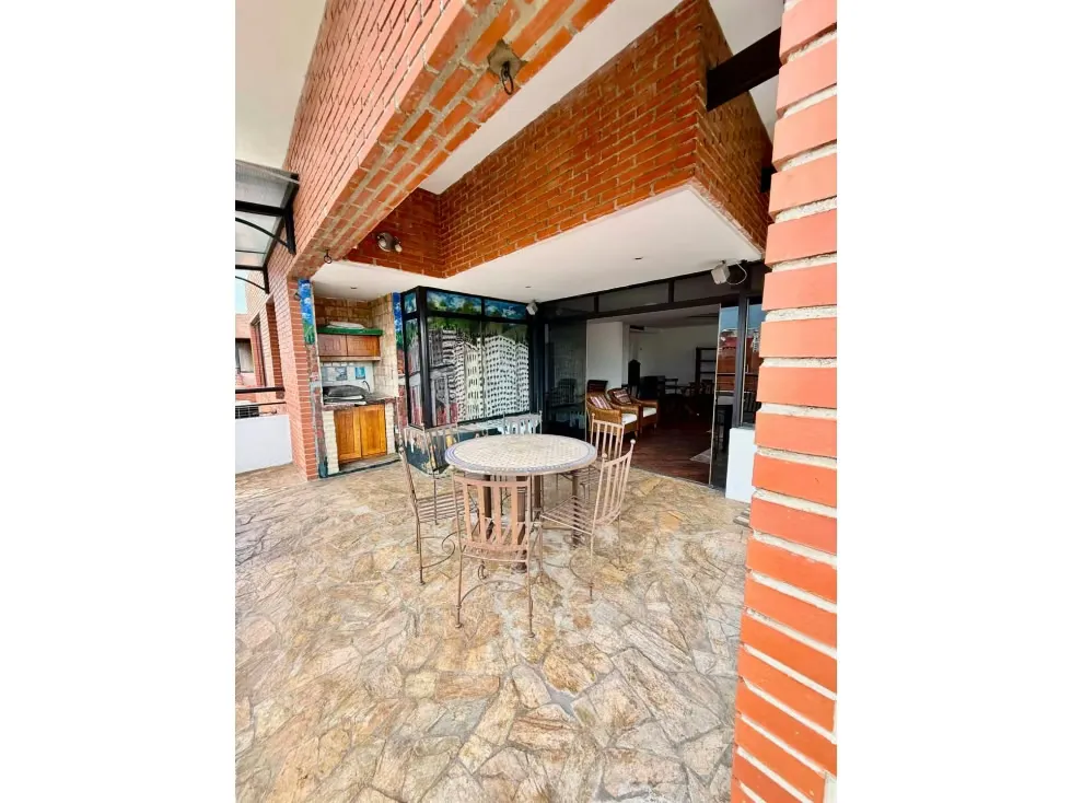 Se vende y/o alquila PH Triplex 270m2 4h/6b/2p El Rosal - 6