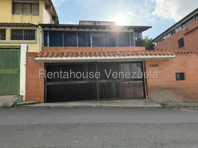 Casa (Duplex) en Venta en Colinas de Bello Monte, Distrito Metropolitano