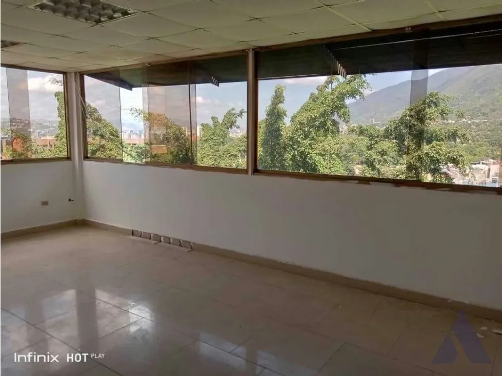 Alquilo oficina/azotea industria 320m2 Boleita Norte 4369 - 6