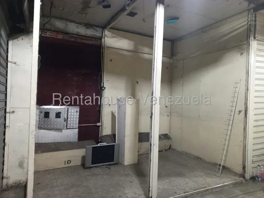Local Comercial en Venta en Parroquia Santa Teresa, Distrito Metropolitano - 17