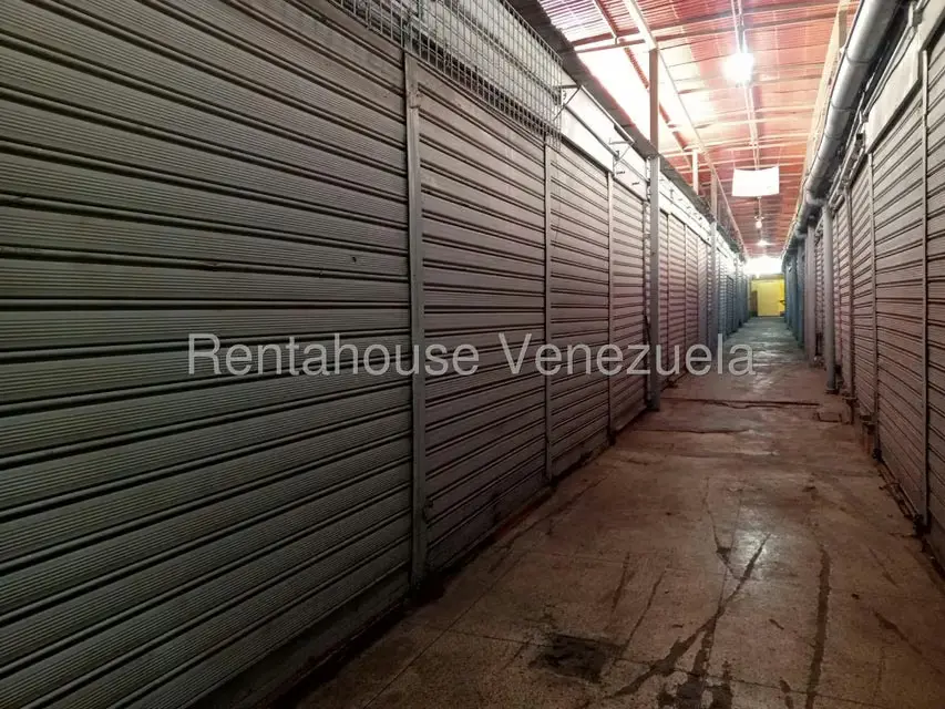 Local Comercial en Venta en Parroquia Santa Teresa, Distrito Metropolitano - 20