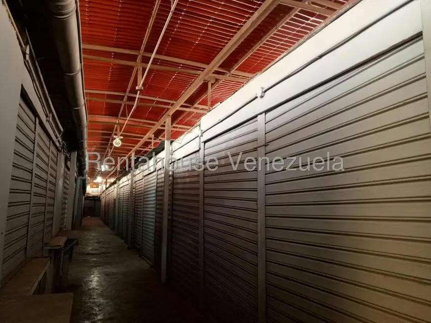 Local Comercial en Venta en Parroquia Santa Teresa, Distrito Metropolitano - 3
