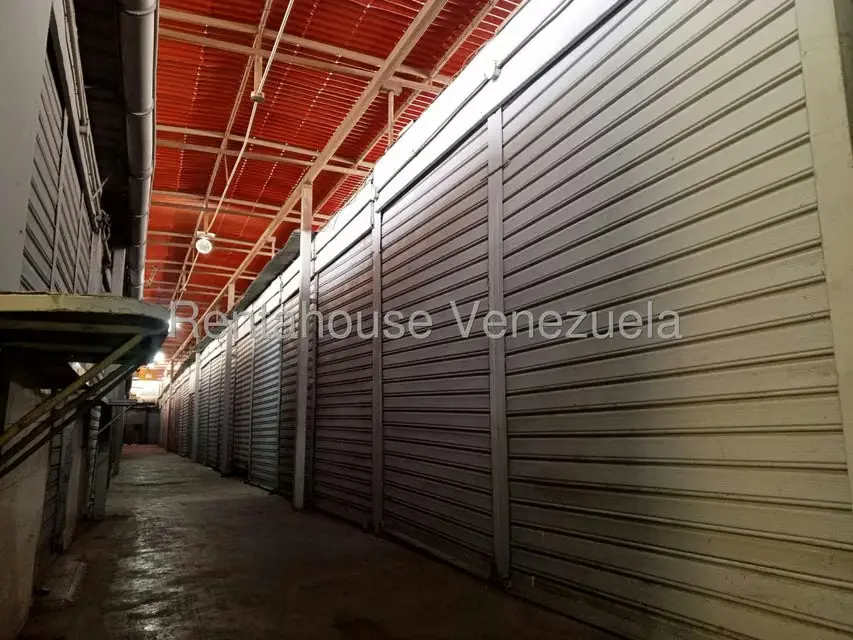 Local Comercial en Venta en Parroquia Santa Teresa, Distrito Metropolitano - 4