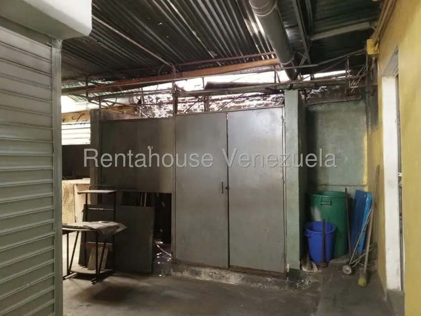 Local Comercial en Venta en Parroquia Santa Teresa, Distrito Metropolitano - 10