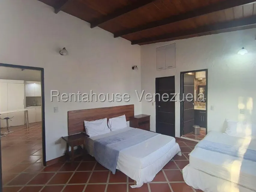 Apartamento (Multiples Niveles) en Alquiler en Bosques de la Lagunita, Distrito Metropolitano - 5