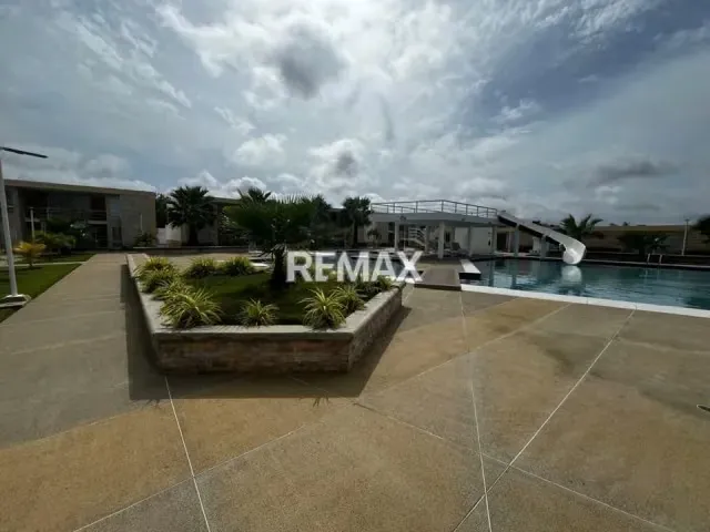 EN VENTA APARTAMENTO CON PATIO PRIVADO, LISTO PARA DISFRUTAR EN EL CONJUNTO MAS RECIENTE DE TUCACAS CARTAGO. - 2