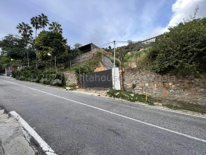 Terreno (Comercial) en Venta en Alto Hatillo, Distrito Metropolitano - 2