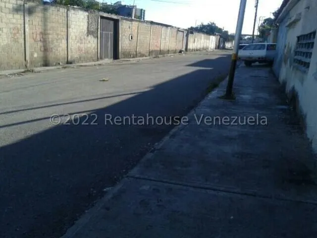 Terreno (Comercial) en Venta en Parroquia Juan de Villegas, Lara - 4