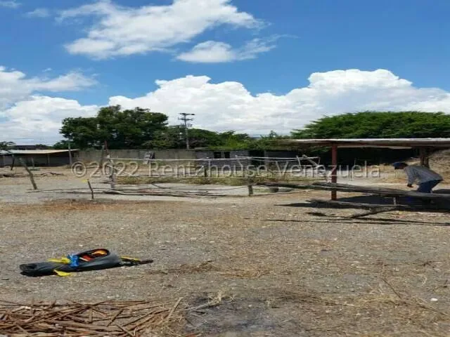 Terreno (Comercial) en Venta en Parroquia Juan de Villegas, Lara - 5