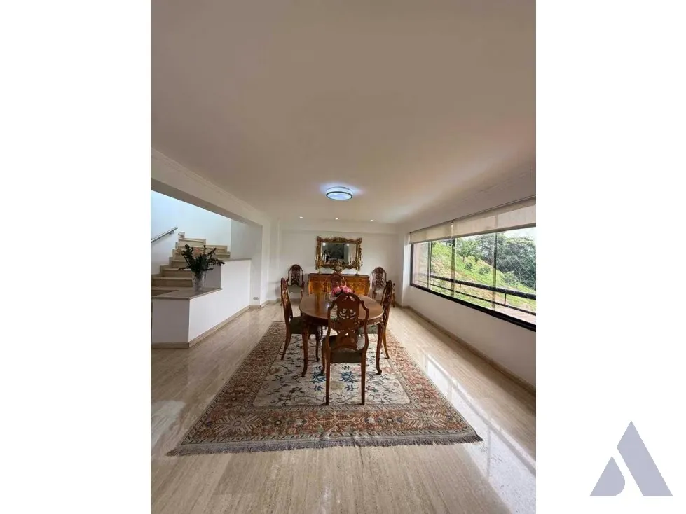 Se alquila apartamento Ph 480m2 Valle Arriba 0966