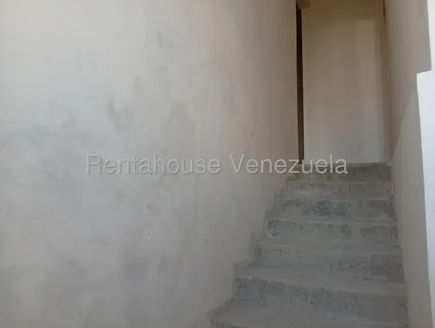 Townhouse (Duplex) en Venta en Avenida 34, Zulia - 6