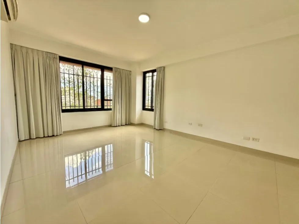 Se alquila apto 240 m2 4h+s/3.5b+s/3p Colinas de Valle Arriba - 8