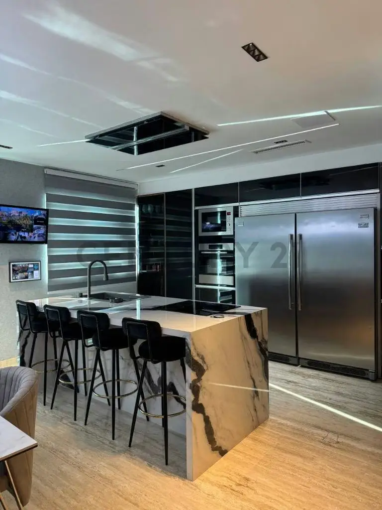 Moderna y Lujosa casa en Conjunto Residencial Casa Bote B, Lecheria, Anzoategui