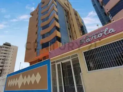Apartamento en venta, Residencias Karola, Av Bolivar de Lecheria