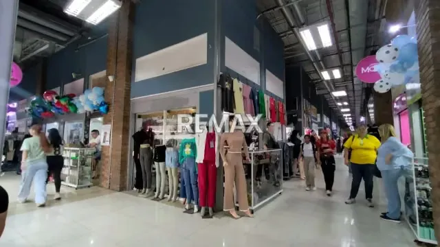 En venta dos locales en Gran Bazar - 2