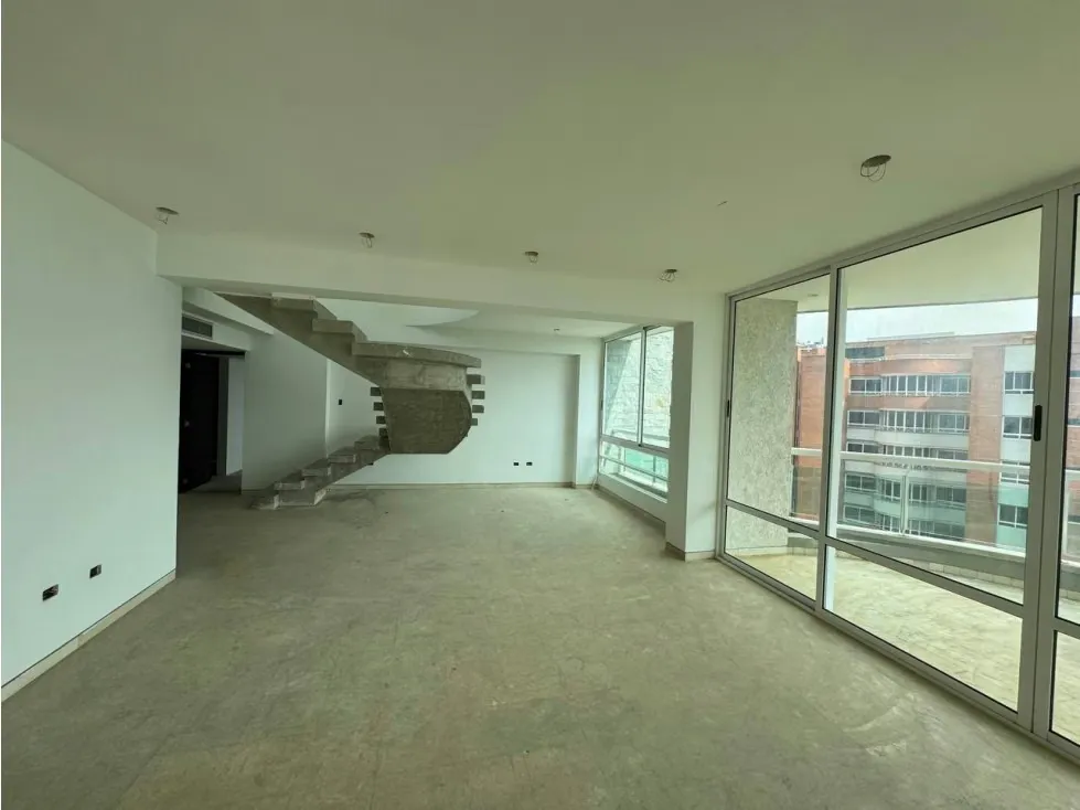 VENTA DE APARTAMENTO EN LA URBANIZACIÓN MIRADOR LOS CAMPITOS PH - 8