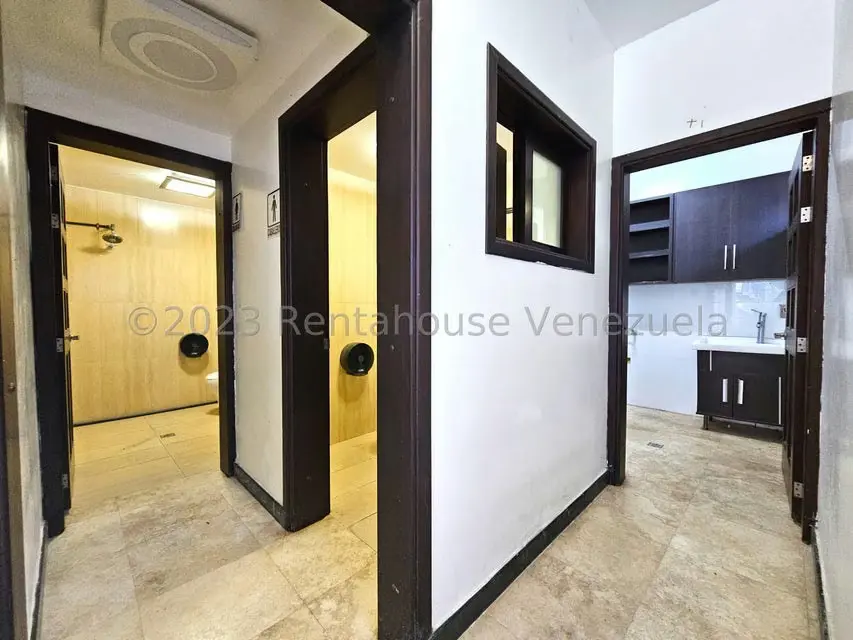 Casa (Duplex) en Venta en Zona Este, Lara - 30