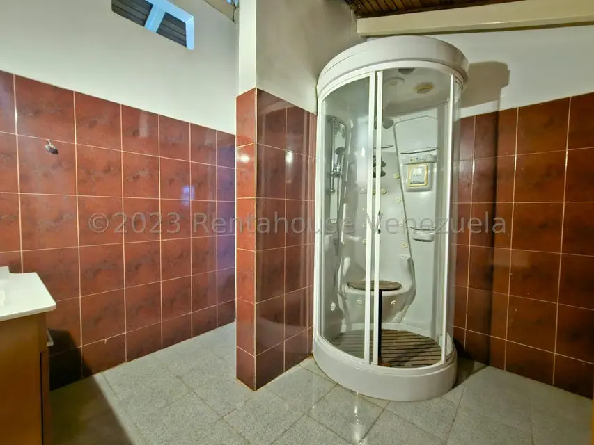 Casa (Duplex) en Venta en Zona Este, Lara - 38