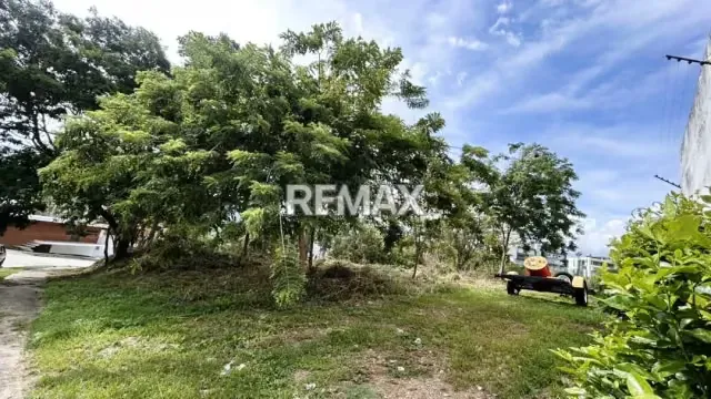 TERRENO EN VENTA en la Urbanización Terrazas del Country - Guataparo, el urbanismo privado de mayor estatus, seguridad y revalorización de la ciudad.
