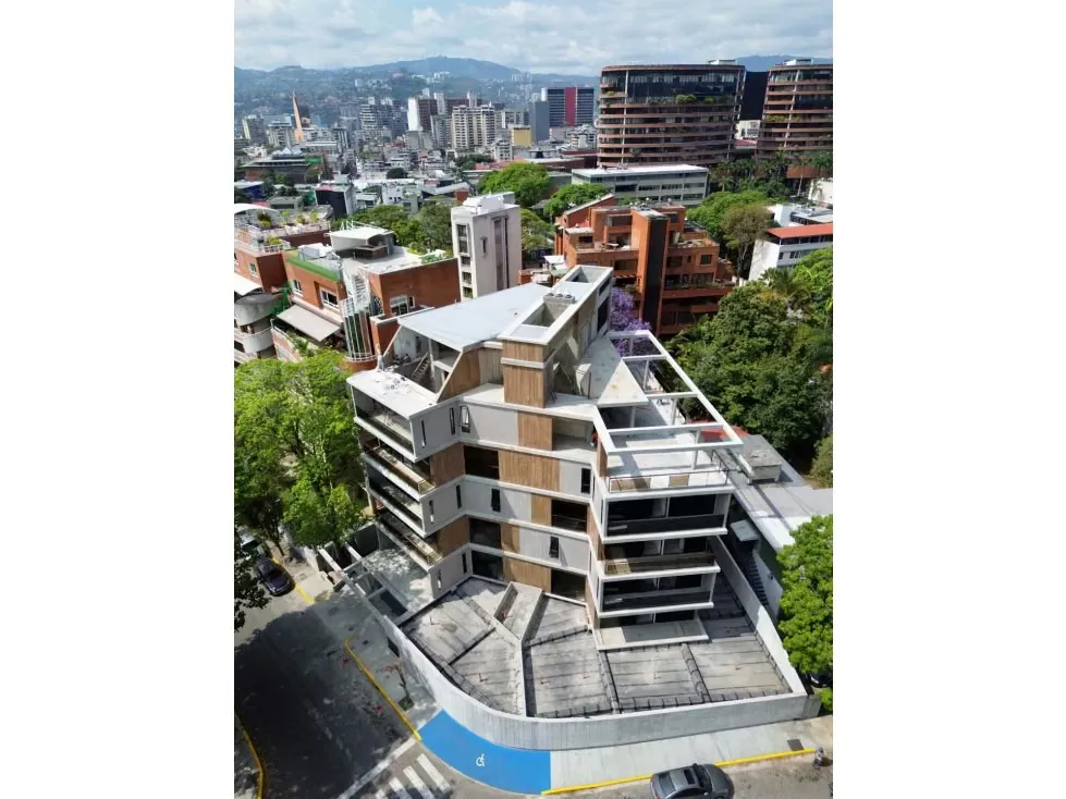 En Venta Apartamento en La Castellana Mohedano 7. Chacao - Caracas - 2