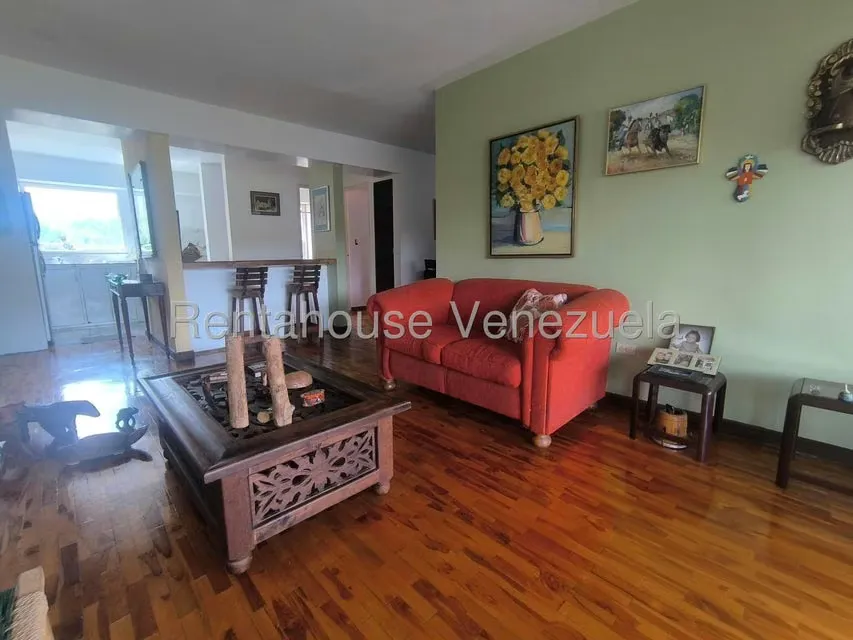 Apartamento (1 Nivel) en Venta en Los Samanes, Distrito Metropolitano - 11