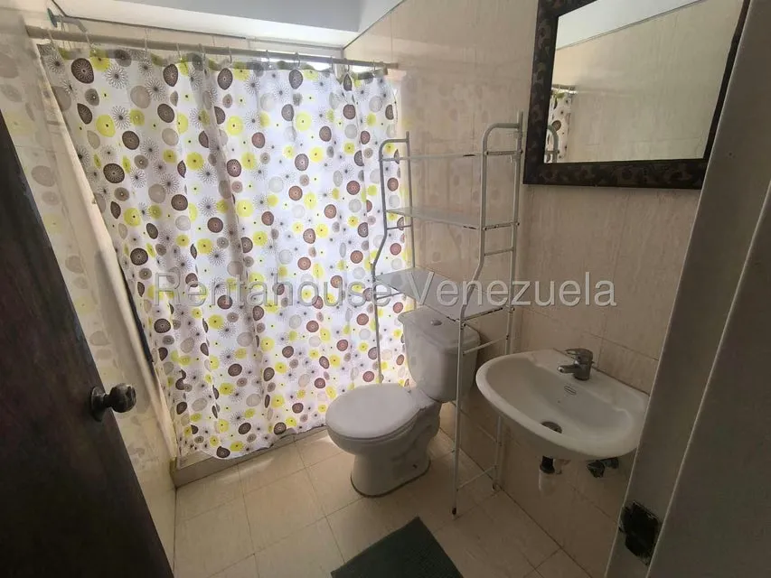 Apartamento (1 Nivel) en Venta en Los Samanes, Distrito Metropolitano - 32