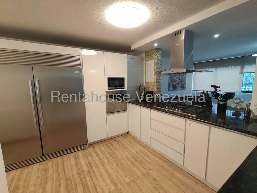 Apartamento (1 Nivel) en Alquiler en Colinas de Bello Monte, Distrito Metropolitano - 14
