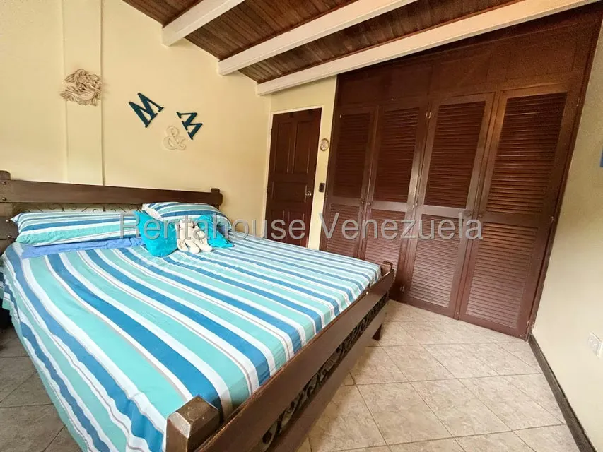 Casa (Duplex) en Venta en Via el Ujano, Lara - 28