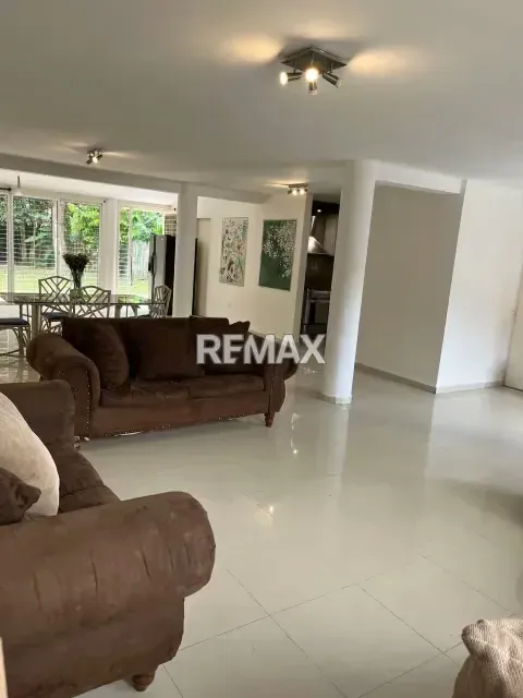 VENTA DE TOWN HOUSE GUATAPARO CONJUNTO RESIDENCIAL LOS ALEROS - 9