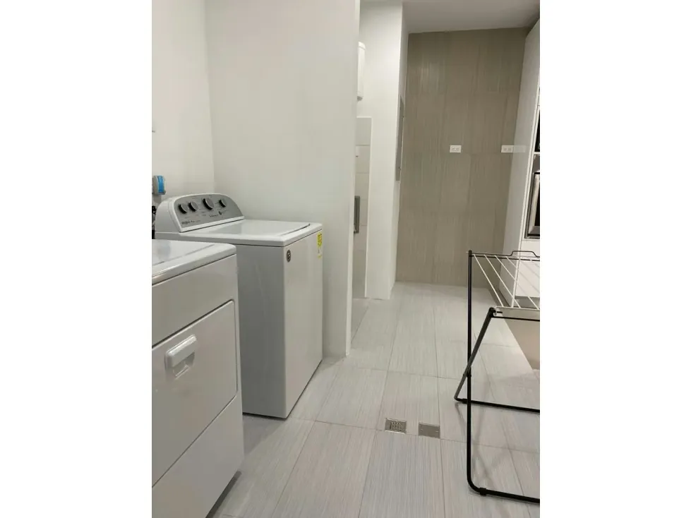 Alquilo apartamento 143m2 La Castellana 9113 - 6
