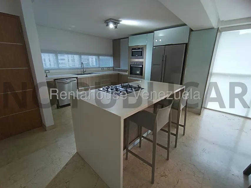 Apartamento (Duplex) en Alquiler en Los Naranjos de Las Mercedes, Distrito Metropolitano - 17