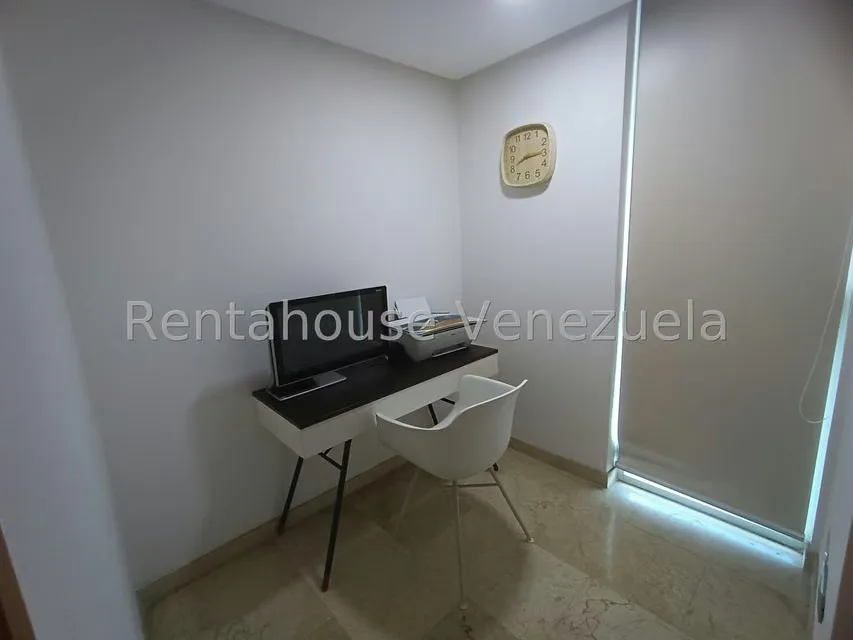 Apartamento (Duplex) en Alquiler en Los Naranjos de Las Mercedes, Distrito Metropolitano - 40