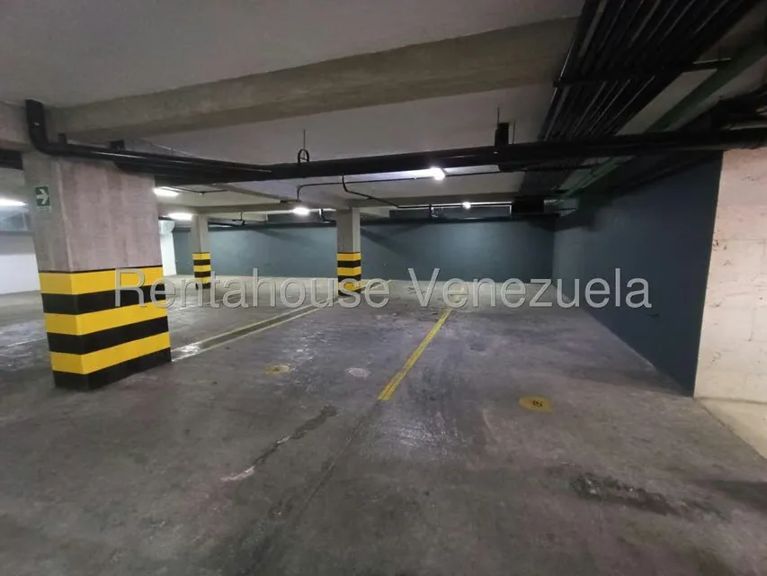 Apartamento (Duplex) en Alquiler en Los Naranjos de Las Mercedes, Distrito Metropolitano - 51