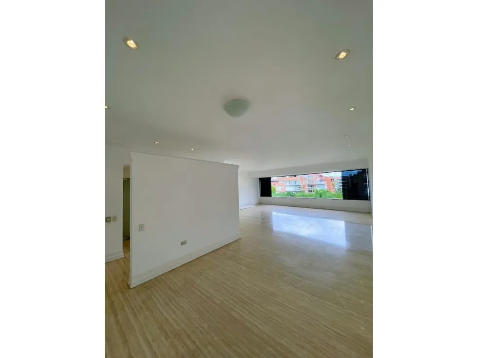 Alquilo apartamento 215m2 Campo Alegre 8413 - 3